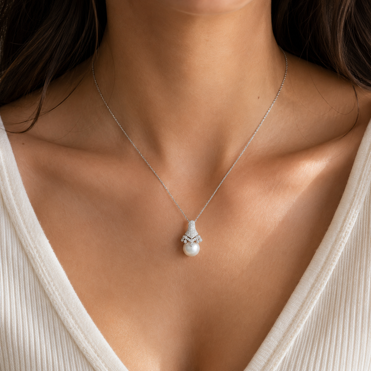 Iliana Pendant