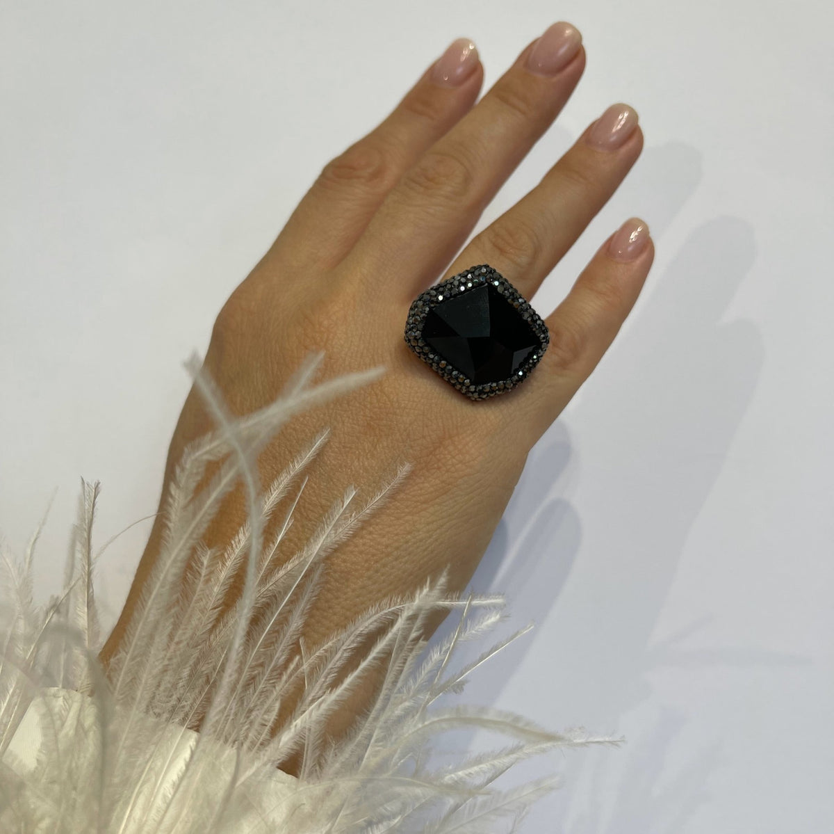 celestial-noir-ringcelestial-noir-ringunaza-2280925 - Penelope Jewellery