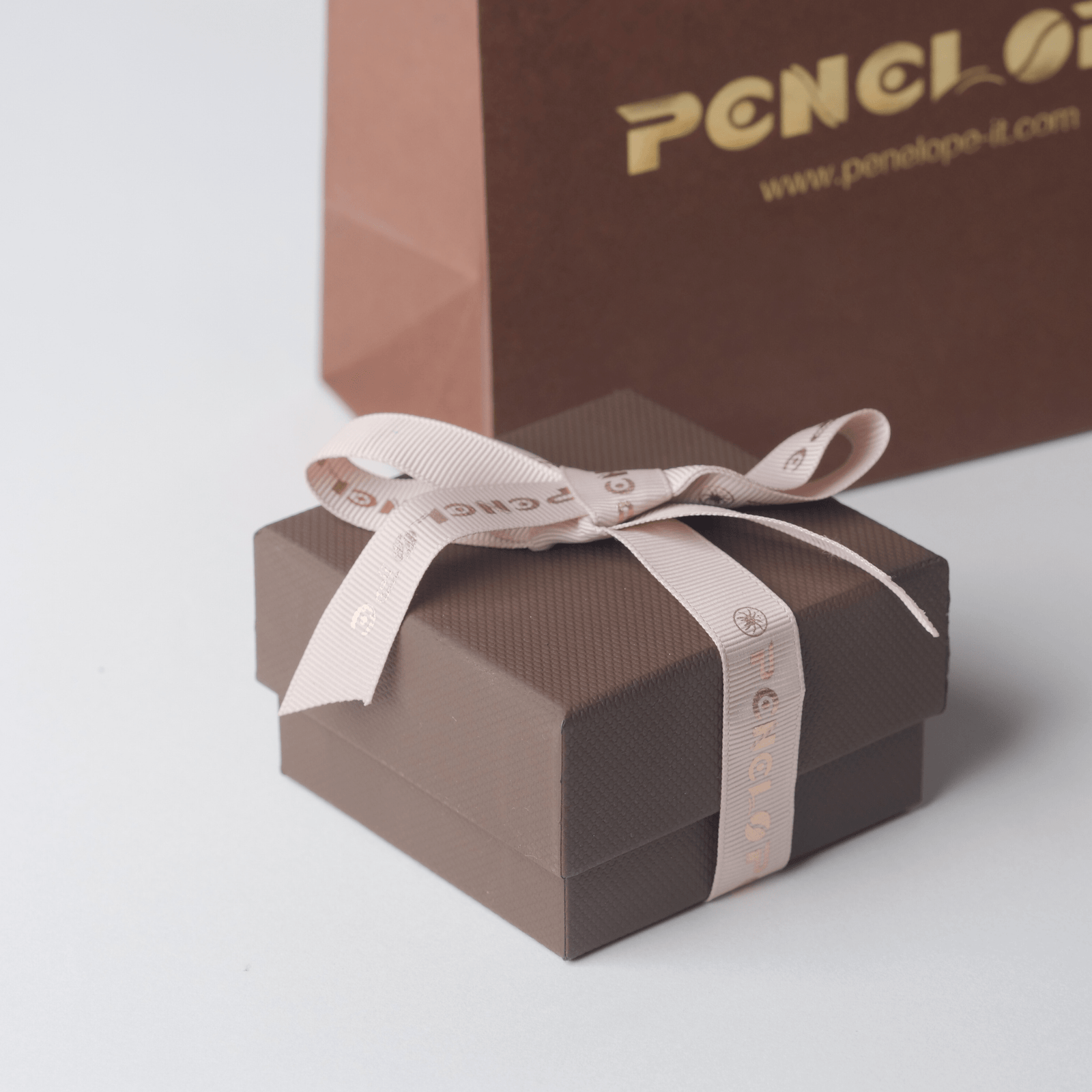 gift-boxgift-box-4283121 - Penelope Jewellery