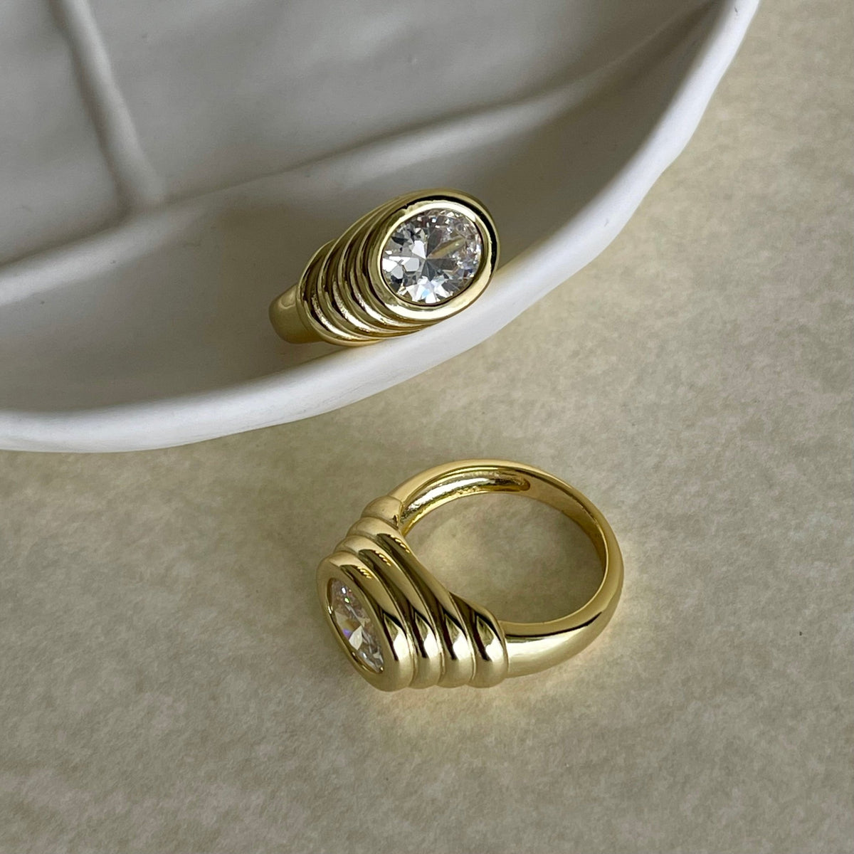 golden-radial-ringgolden-radial-ringunaza-8510231 - Penelope Jewellery