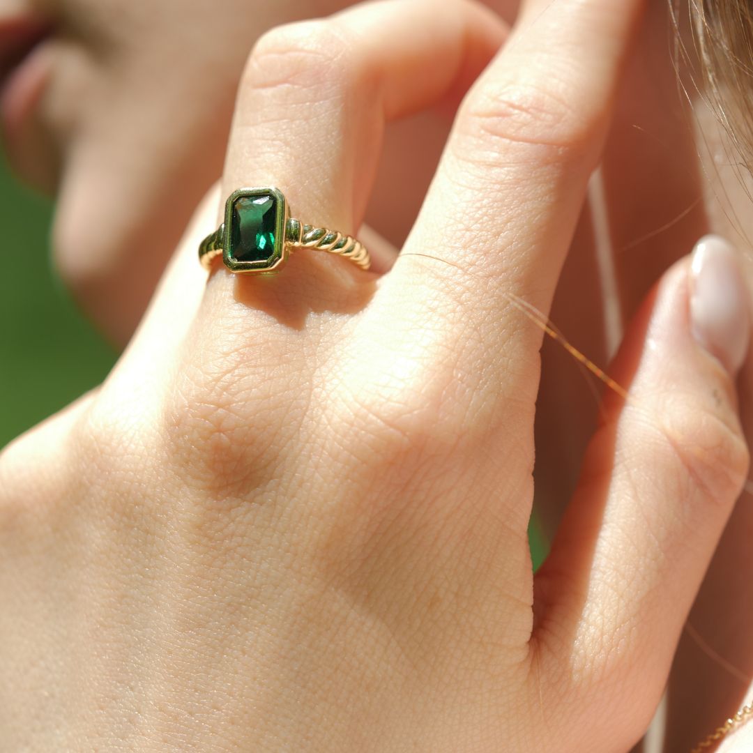 novella-green-ringnovella-green-ringunaza-6825146 - Penelope Jewellery