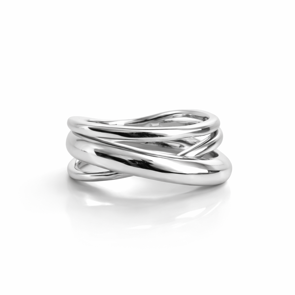 Unaze Harmony Twist U4059 prej argjendi 925, me shirita te lemuar te kryqezuar dhe dizajn te gjere, pamje ballore | Penelope Jewellery