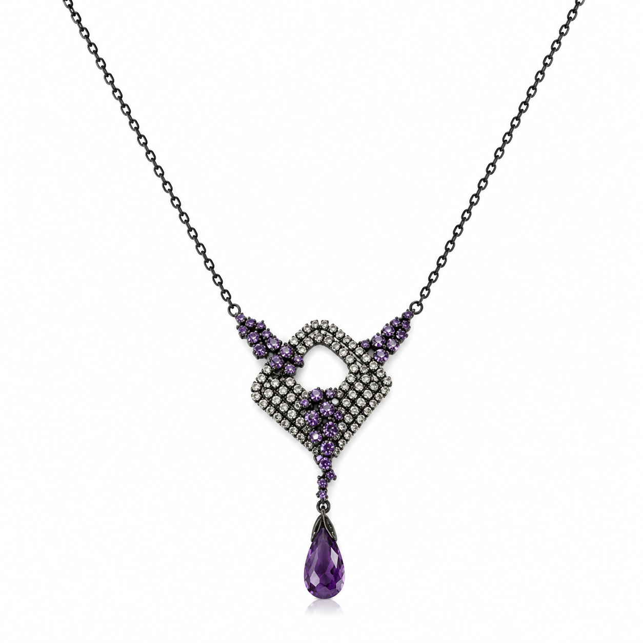 Detaj i medalionit Nyx me motiv rombi, zirkone te bardha e lejla dhe gur ne forme pike | Argjend 925, rodium i zi | Penelope Jewellery