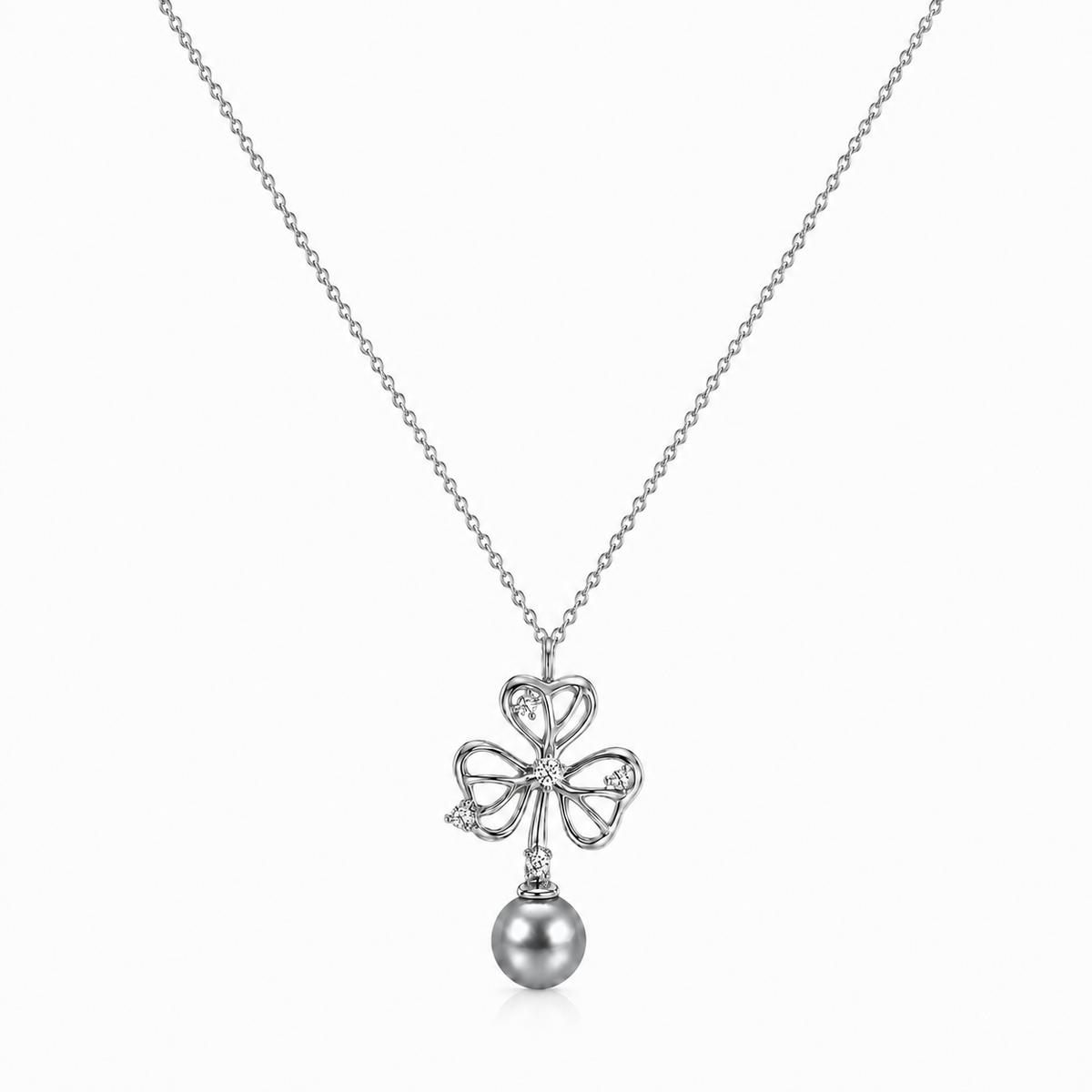 Pamje e varses Clover M3114 me perlë të bardhë, gjatësi 45 cm