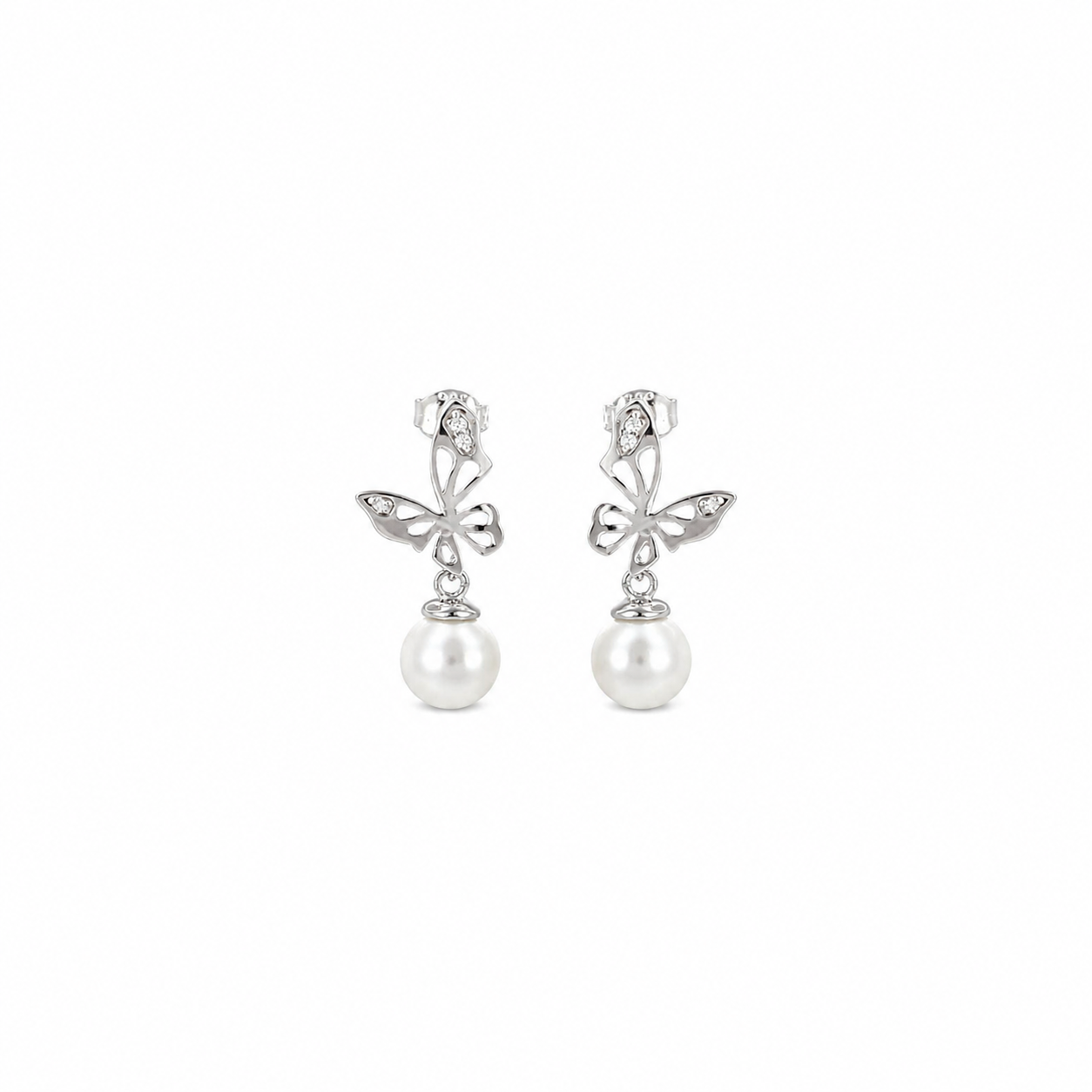 Vathe Gitta me flutura te zbukuruara me zirkone te bardha dhe perla te varura, pamje e ciftit | Argjend 925 | Penelope Jewellery