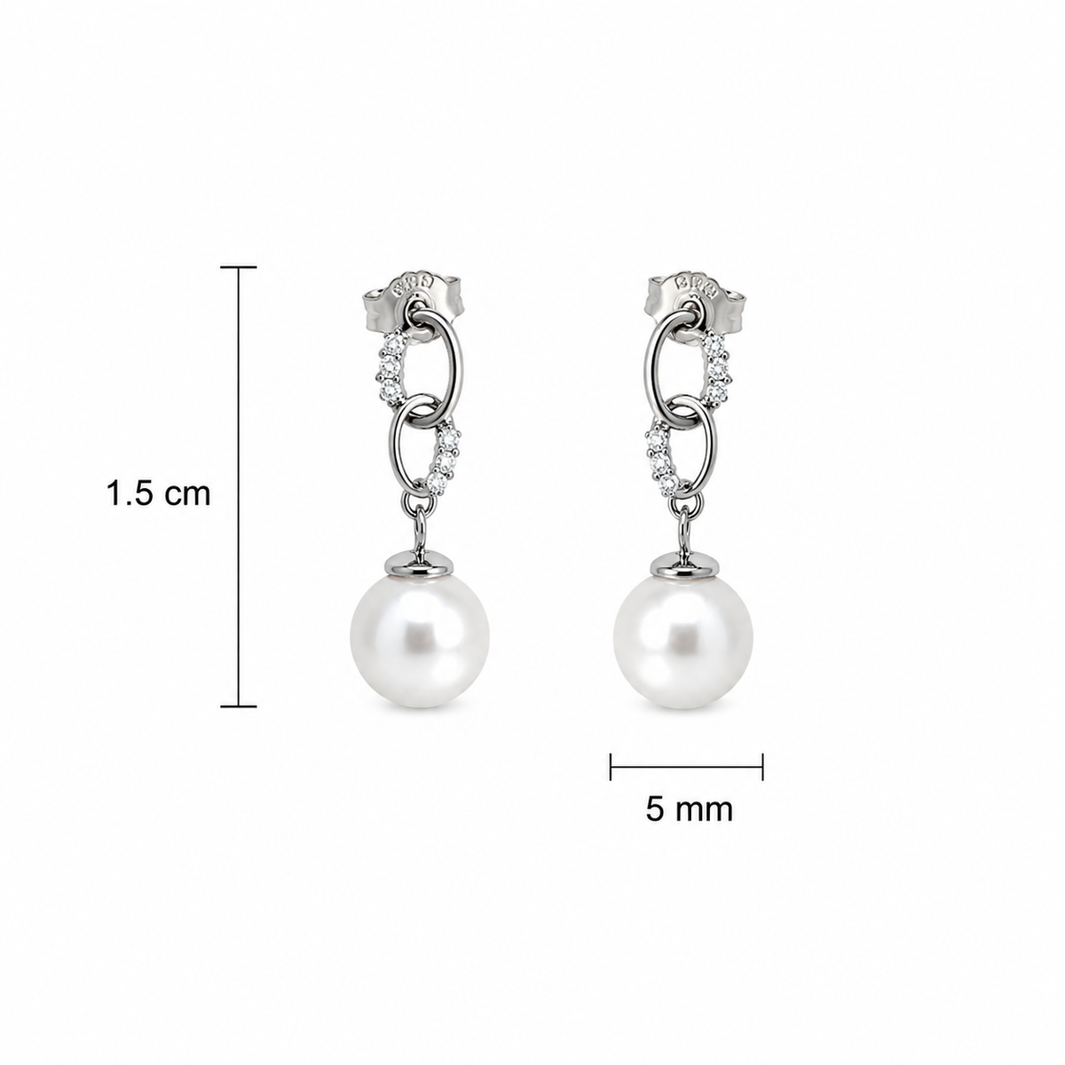 Vathe Risa V3338 me perla te bardha dhe zirkone; ne foto shenohen gjatesia 1.5 cm dhe perla 5 mm | Argjend 925 | Penelope Jewellery