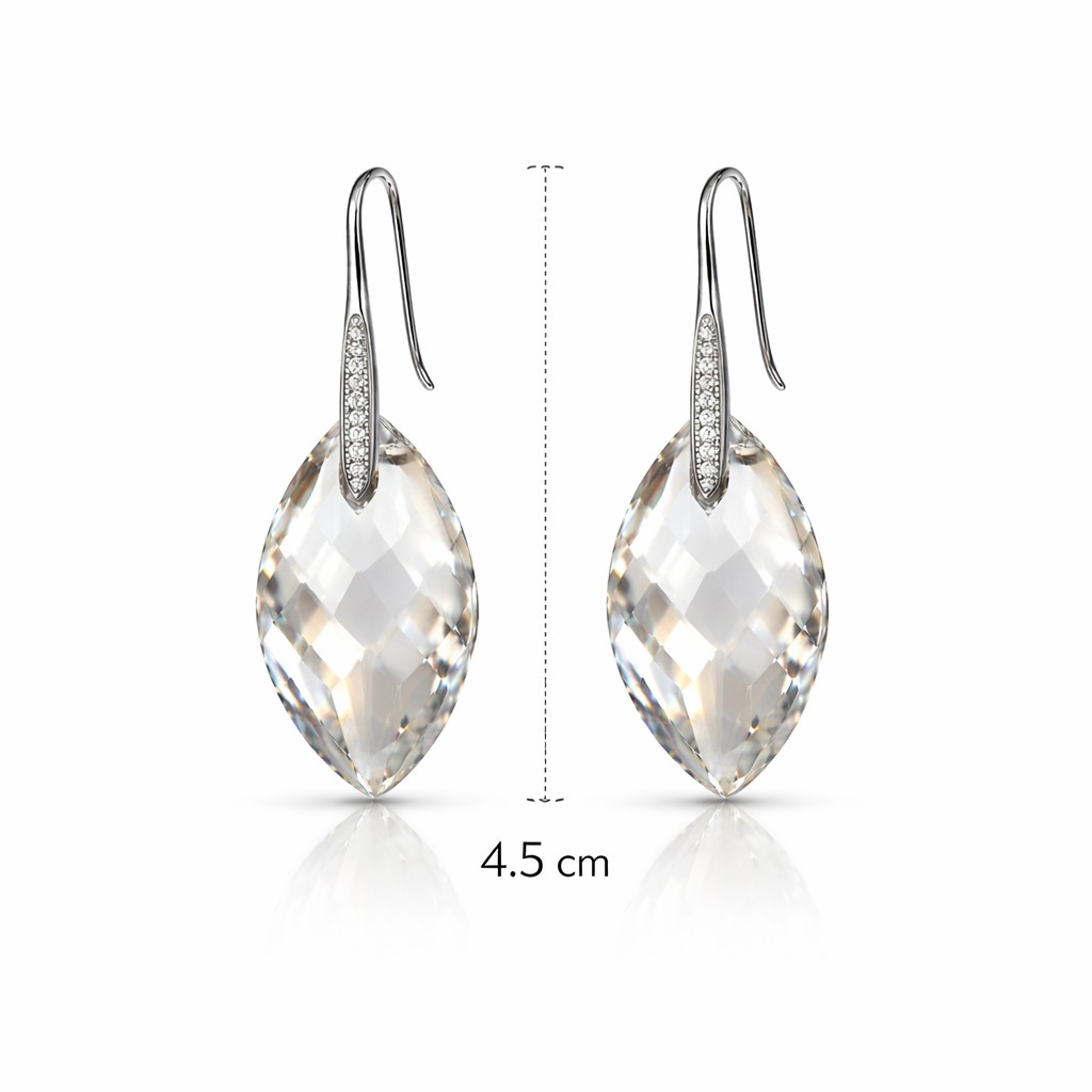 Cift vathesh ngjyre argjendi me gure te tejdukshem te zgjatur me dy maja, faceta dhe kapese grep, paraqitje me vije permasash | Penelope Jewellery
