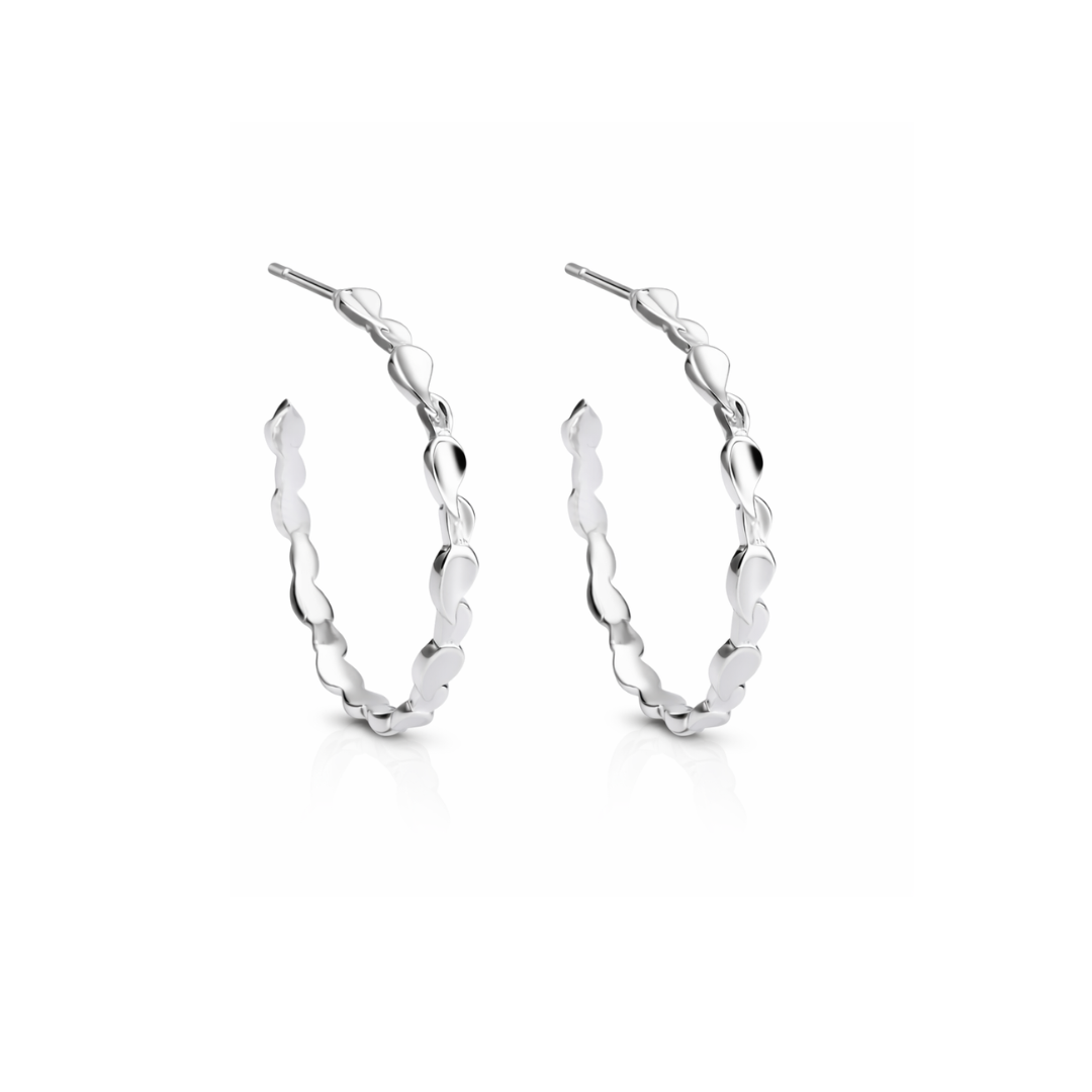 Vathe Sasha V5626 ne forme rrethi te hapur me dekore te lemuara ne forme petalesh, pamje e ciftit | Argjend 925 | Penelope Jewellery
