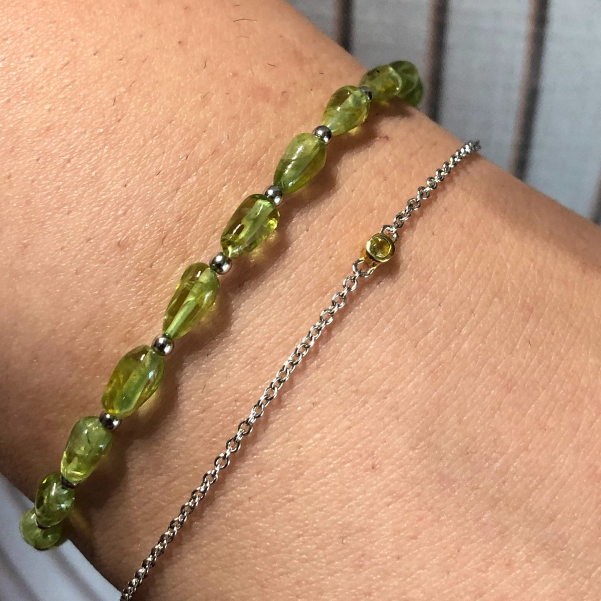 	Byzylyk Peridot Natyral në Dorë - Penelope Jewellery