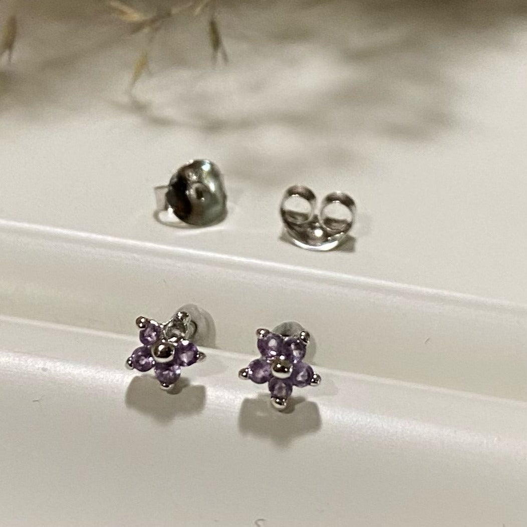 daisy-amethyst-gemstonedaisy-amethyst-gemstonevathe-3420348 - Penelope Jewellery