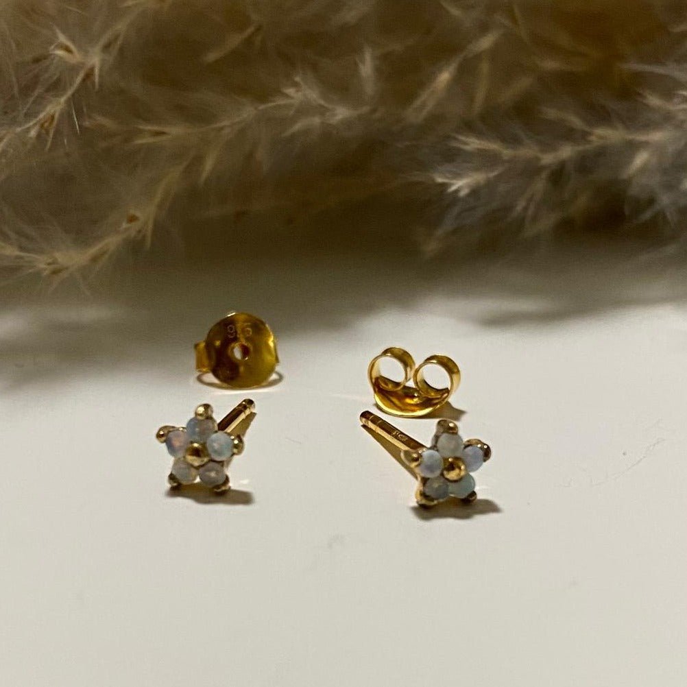 daisy-moonstone-gemstonedaisy-moonstone-gemstonevathe-3810531 - Penelope Jewellery
