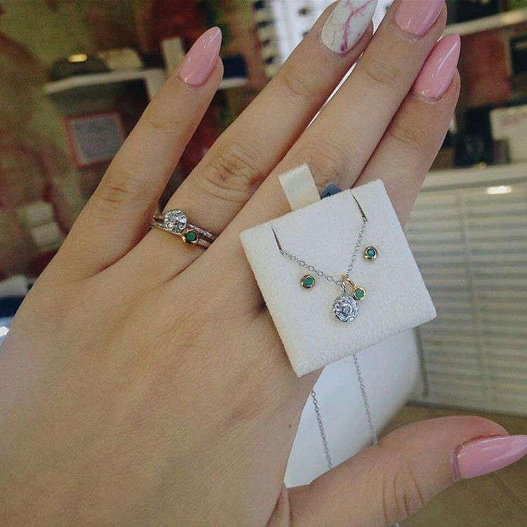 Varese Diamant dhe Smerald | Argjend 925 | N4891 – detaj i punimit