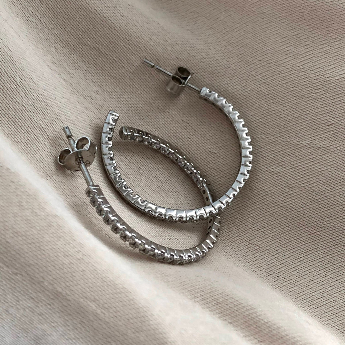 michelle-hoopsmichelle-hoopsvathe-4421570 - Penelope Jewellery