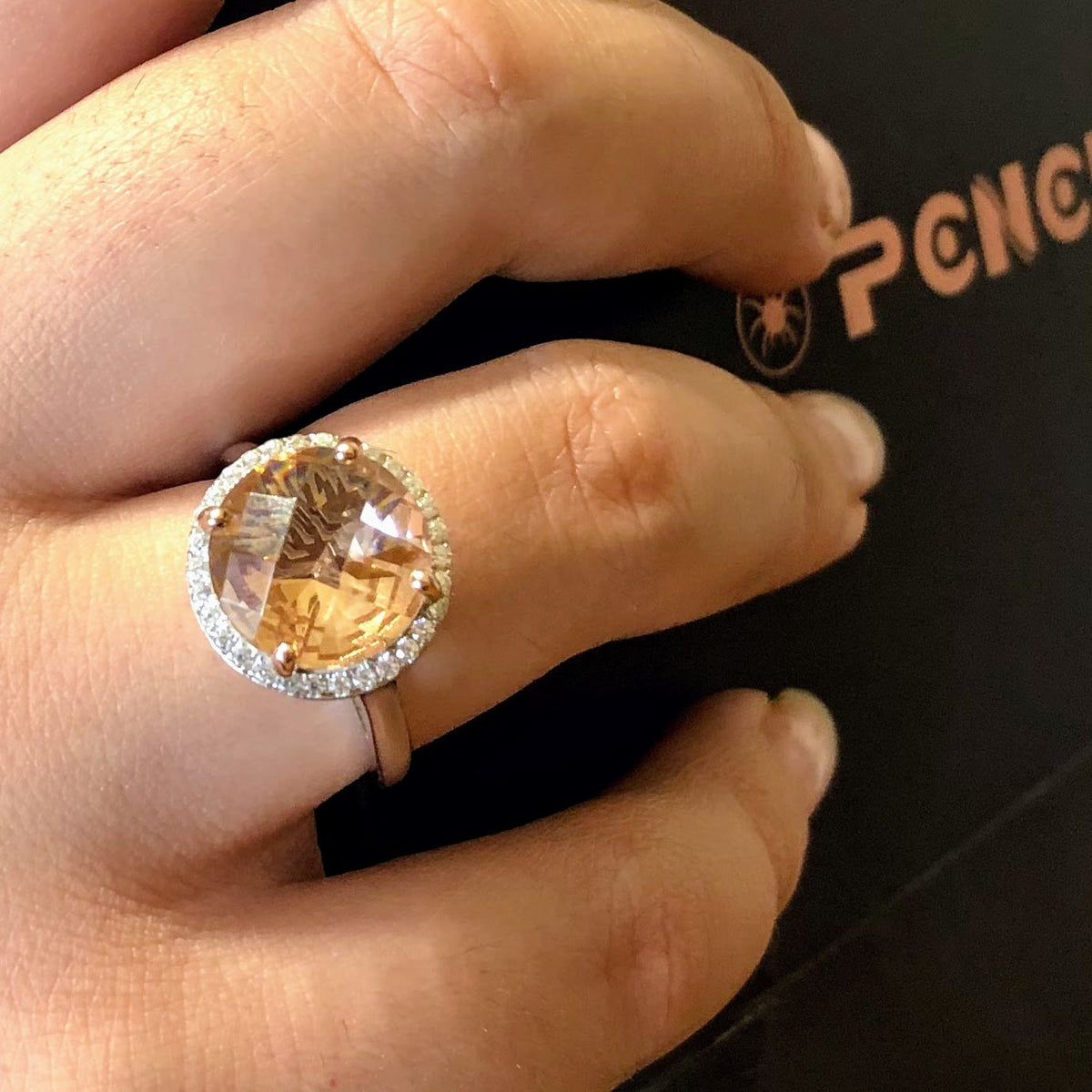 round-morganite-ringround-morganite-ringunaza-9298242 - Penelope Jewellery