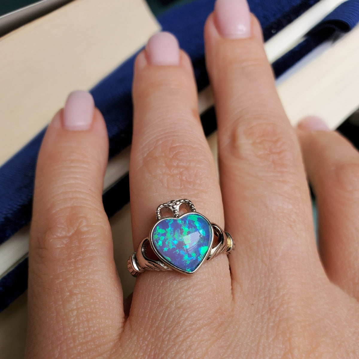 the-blue-heart-ringthe-blue-heart-ringunaza-7845604 - Penelope Jewellery