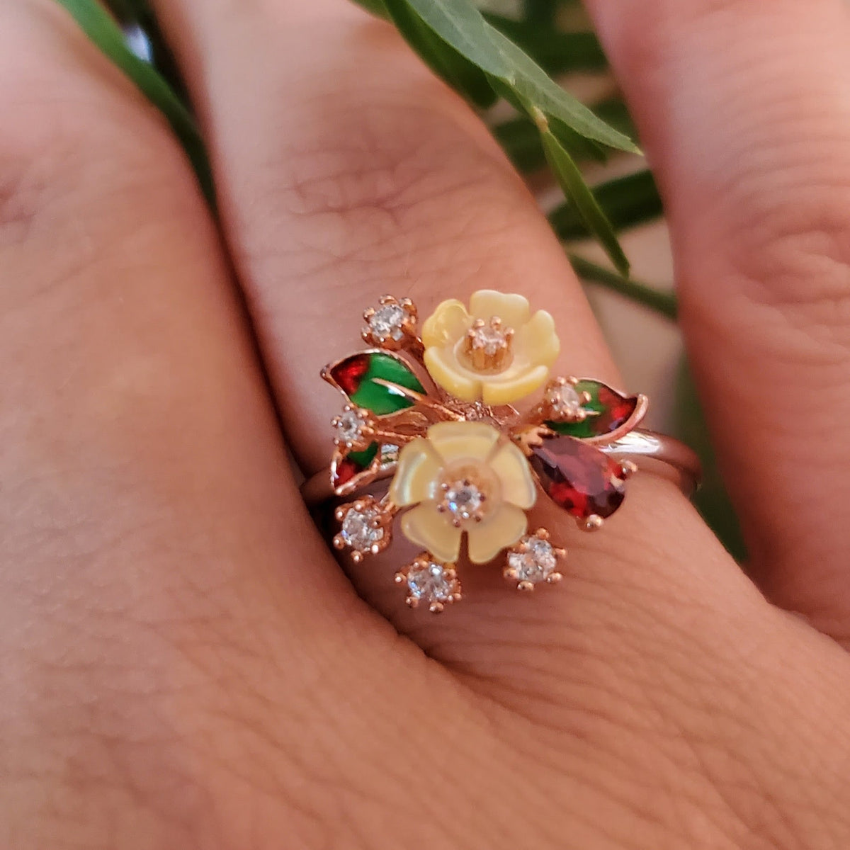 white-wine-ringwhite-wine-ringunaza-4730701 - Penelope Jewellery